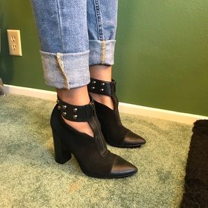 Pointed Toe Heels